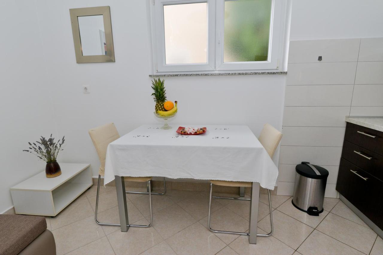 Apartments Lemon ザダル エクステリア 写真