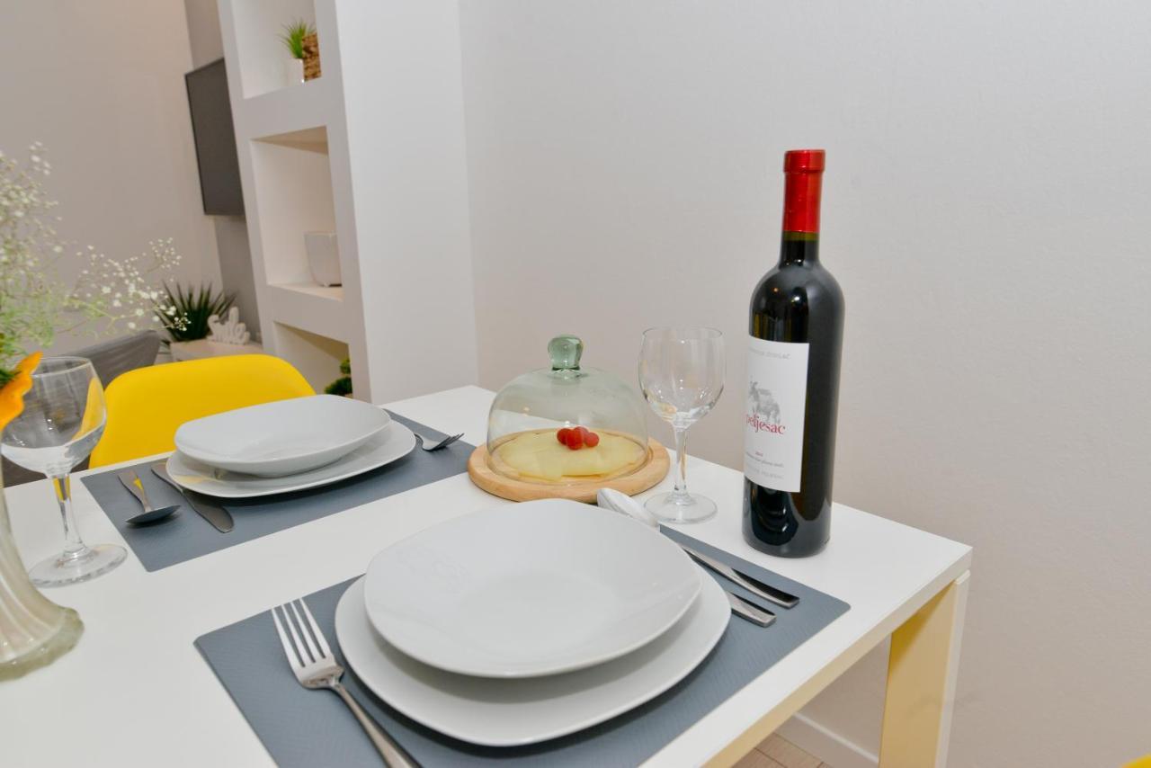 Apartments Lemon ザダル エクステリア 写真