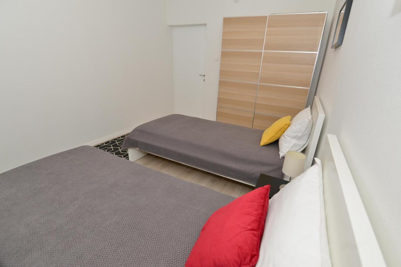 Apartments Lemon ザダル エクステリア 写真