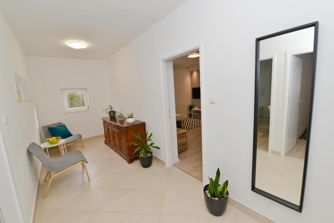 Apartments Lemon ザダル エクステリア 写真
